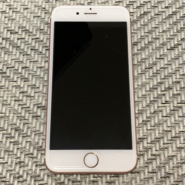 iPhone(アイフォーン)のiPhone6s 64GB ローズゴールド SIMフリー スマホ/家電/カメラのスマートフォン/携帯電話(スマートフォン本体)の商品写真