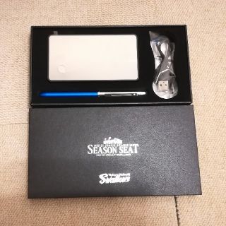 東京ヤクルトスワローズ ヤクルトスワローズ モバイルバッテリー Sheafferのボールペンセットの通販 By Hiro S Shop トウキョウ ヤクルトスワローズならラクマ