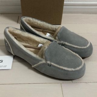 アグ(UGG)の【ミーヤン様専用】US8(25) UGG HAILEY モカシン ライトグレー(スリッポン/モカシン)