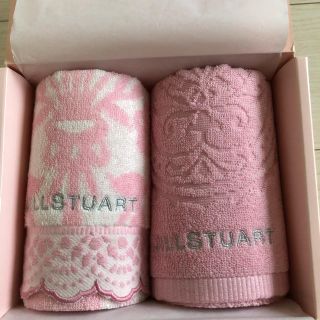 ジルスチュアート(JILLSTUART)のJILL STUART タオル ２枚セット 新品 未使用(タオル/バス用品)