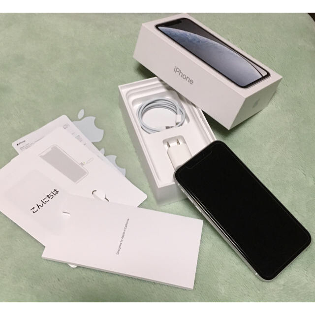 最安値 Apple - iPhone XR 128GB ホワイト SIMフリー スマートフォン