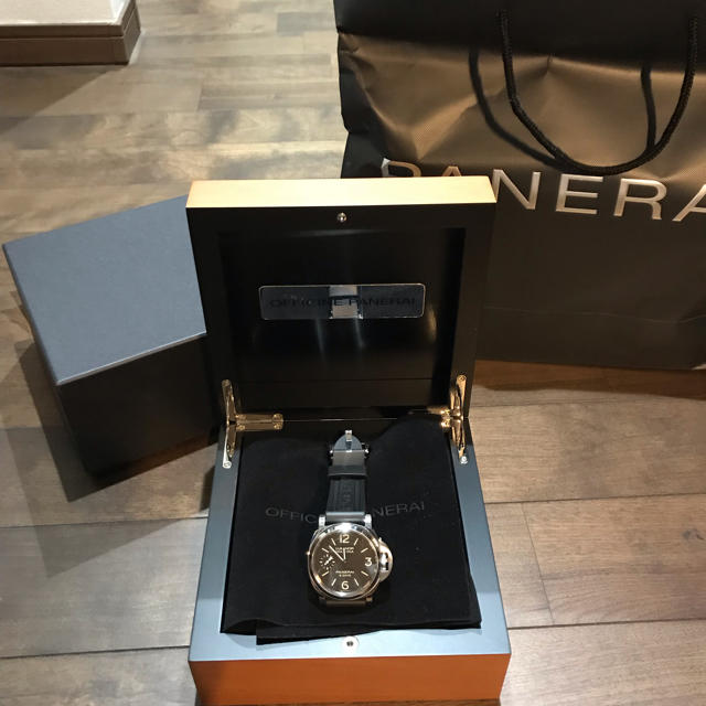 OFFICINE PANERAI(オフィチーネパネライ)のパネライ ルミノール マリーナ 8デイズ メンズの時計(腕時計(アナログ))の商品写真