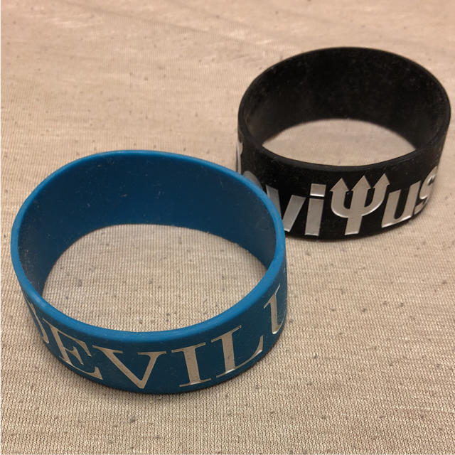 Deviluse(デビルユース)のDeviluse キーホルダー+ラバーバンド エンタメ/ホビーのタレントグッズ(ミュージシャン)の商品写真