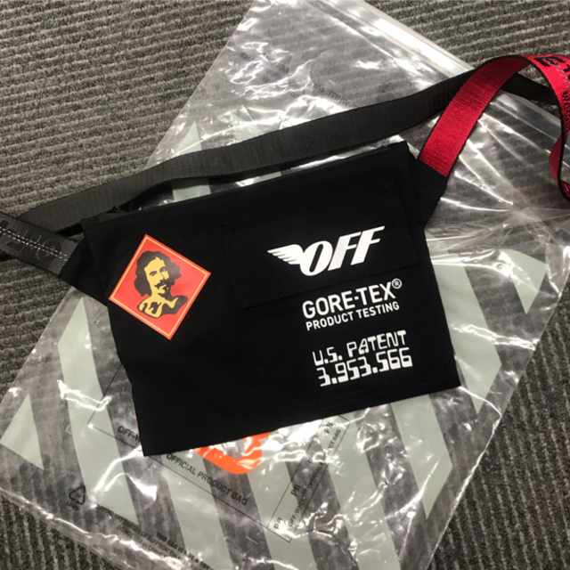 オフホワイト サコッシュ off-white ショルダー 新品 未使用