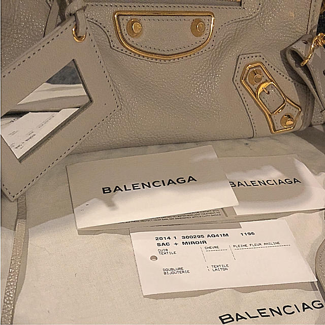 BALENCIAGA BAG(バレンシアガバッグ)のバレンシアガバッグ レディースのバッグ(ショルダーバッグ)の商品写真