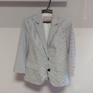 バナナリパブリック(Banana Republic)のまちゃさま専用【新品】バナナ・リパブリックシアサッカー地ジャケット春夏に最適(テーラードジャケット)