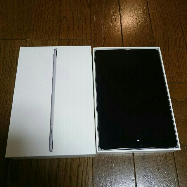 iPadmini4 128GB WiFiモデル