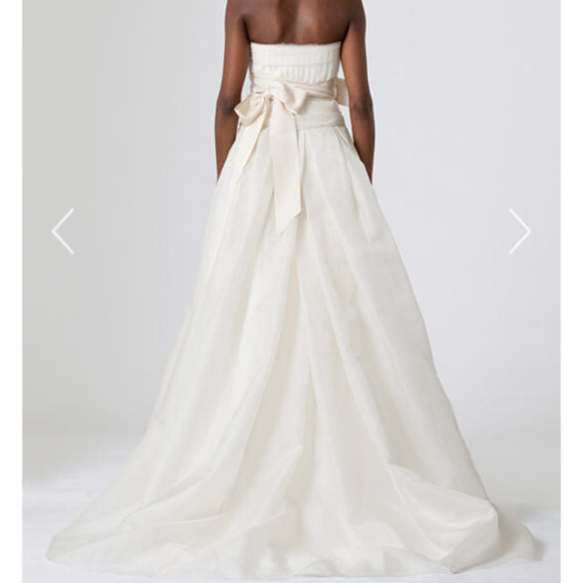 Vera Wang(ヴェラウォン)のverawang  deandra US8 レディースのフォーマル/ドレス(ウェディングドレス)の商品写真