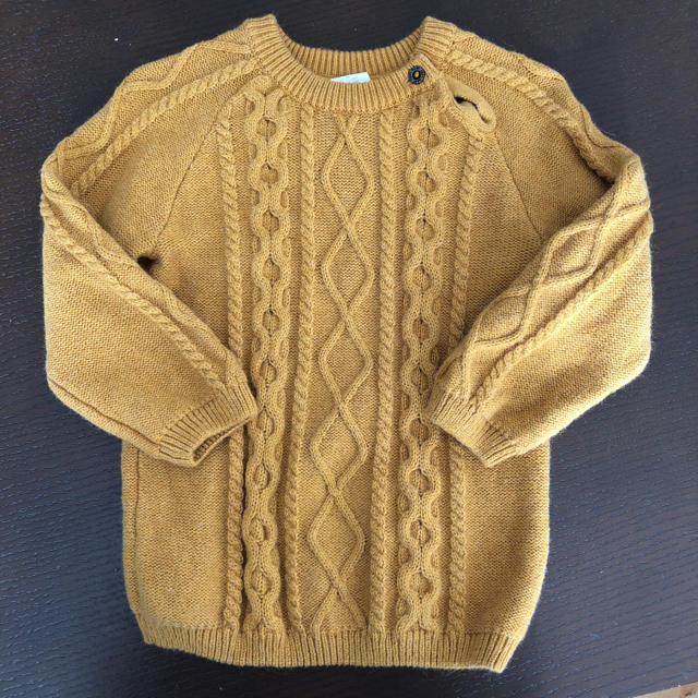 H&M(エイチアンドエム)のケーブルニットセーター baby キッズ/ベビー/マタニティのベビー服(~85cm)(ニット/セーター)の商品写真
