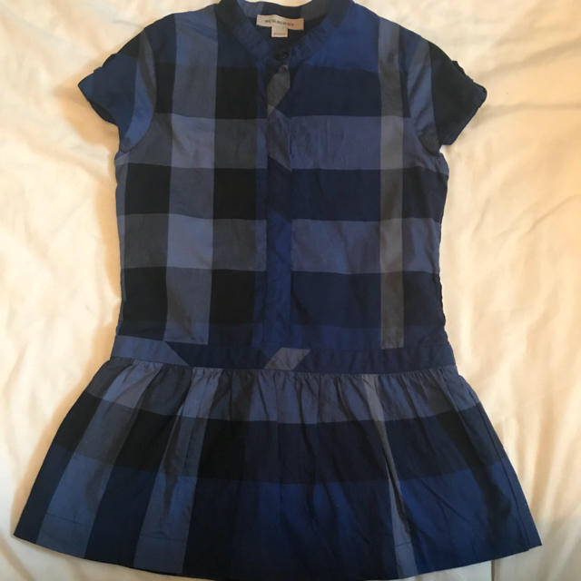 BURBERRY(バーバリー)のバーバリー ワンピース 4y 104cm キッズ/ベビー/マタニティのキッズ服女の子用(90cm~)(ワンピース)の商品写真