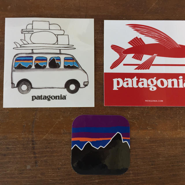 patagonia(パタゴニア)のPatagoniaステッカー   アウトドアステッカー スポーツ/アウトドアのアウトドア(その他)の商品写真