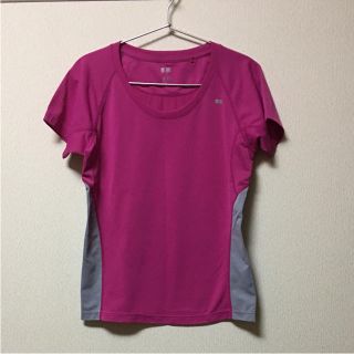 ユニクロ(UNIQLO)のUNIQLO スポーツTシャツ(ウェア)