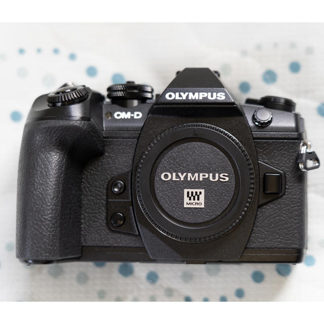 OLYMPUS(オリンパス)のOLYMPUS OM-D E-M1 Mark Ⅱ zuiko 12-100 f4 スマホ/家電/カメラのカメラ(ミラーレス一眼)の商品写真