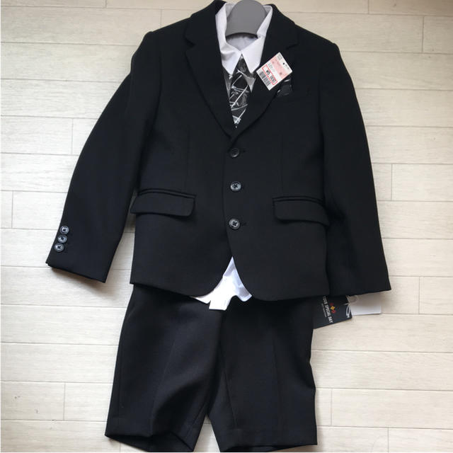 しまむら(シマムラ)の男の子 フォーマルスーツ 120cm♡4点セット キッズ/ベビー/マタニティのキッズ服男の子用(90cm~)(ドレス/フォーマル)の商品写真