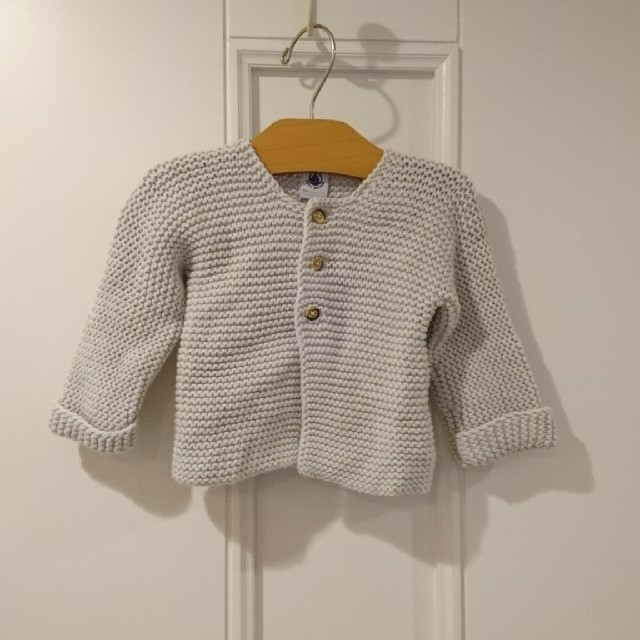 PETIT BATEAU(プチバトー)のプチバトー カーディガン キッズ/ベビー/マタニティのベビー服(~85cm)(カーディガン/ボレロ)の商品写真