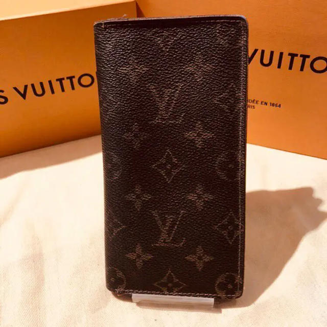 LOUIS VUITTON(ルイヴィトン)のルイヴィトン 二つ折り 長財布 モノグラム レディースのファッション小物(財布)の商品写真