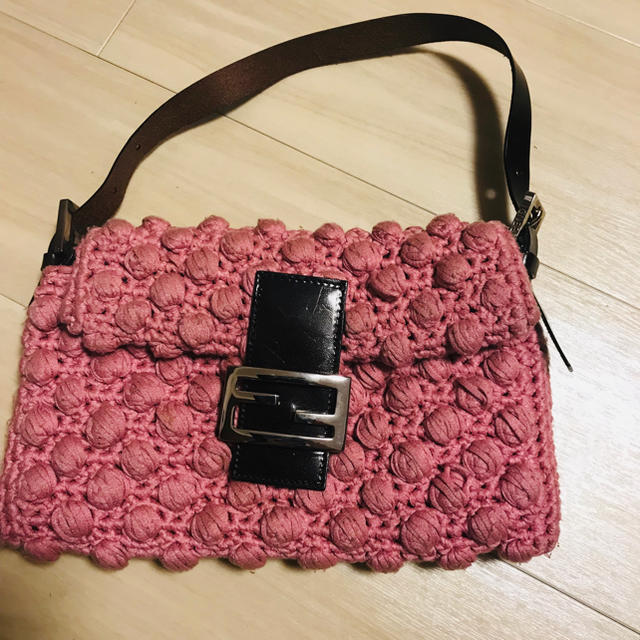FENDI マンマバケット ニット-