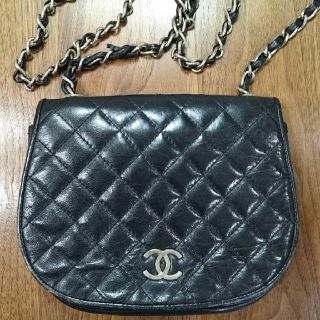 シャネル(CHANEL)のCHANELチェーンショルダーバッグ(ショルダーバッグ)