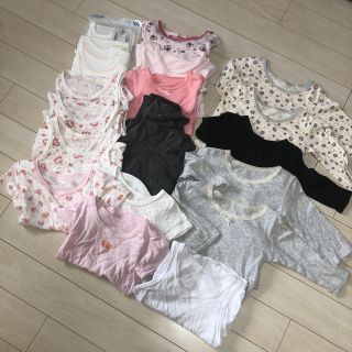 ユニクロ(UNIQLO)の1万円相あき様 ご専用 95 100 女の子 肌着 ユニクロ ヒートテック(下着)