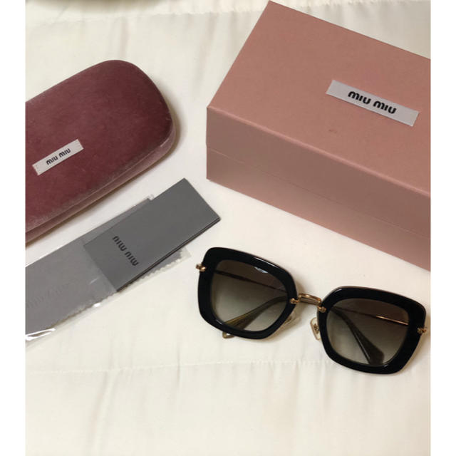 miumiu サングラス miumiu サングラス