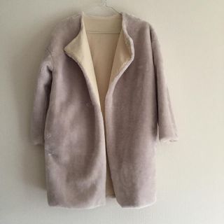 ダブルクローゼット(w closet)のリバーシブルのコート(毛皮/ファーコート)