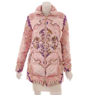 EMILIO PUCCI(ダウンジャケット)のフリマアイテム一覧 EMILIO PUCCI(ダウンジャケット)のフリマアイテム一覧