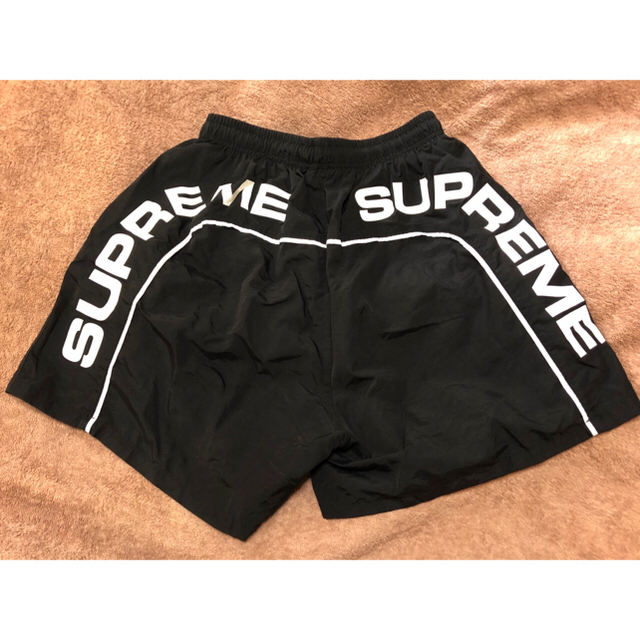 supreme arc logo water short Mサイズ | フリマアプリ ラクマ