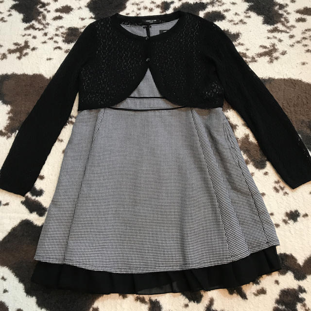 COMME CA ISM(コムサイズム)のCOMME CA ISM☆ワンピース&カーディガン 130 キッズ/ベビー/マタニティのキッズ服女の子用(90cm~)(ドレス/フォーマル)の商品写真