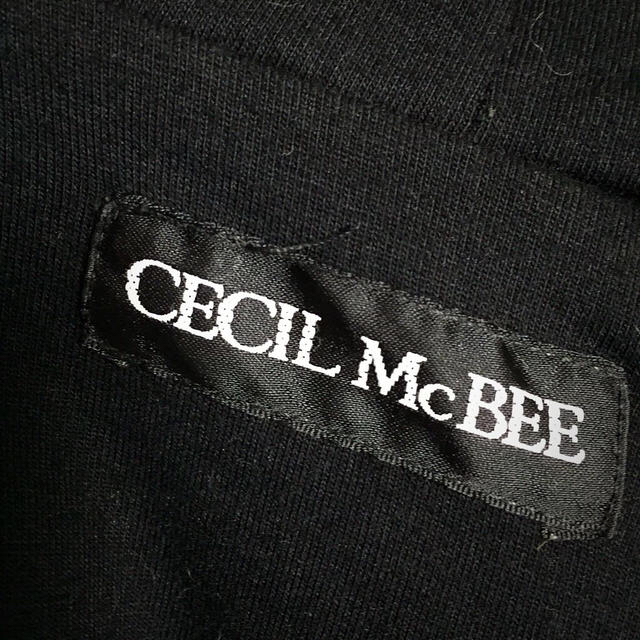 CECIL McBEE(セシルマクビー)の☆セシルのアウター&イングのスカート☆ レディースのジャケット/アウター(ブルゾン)の商品写真