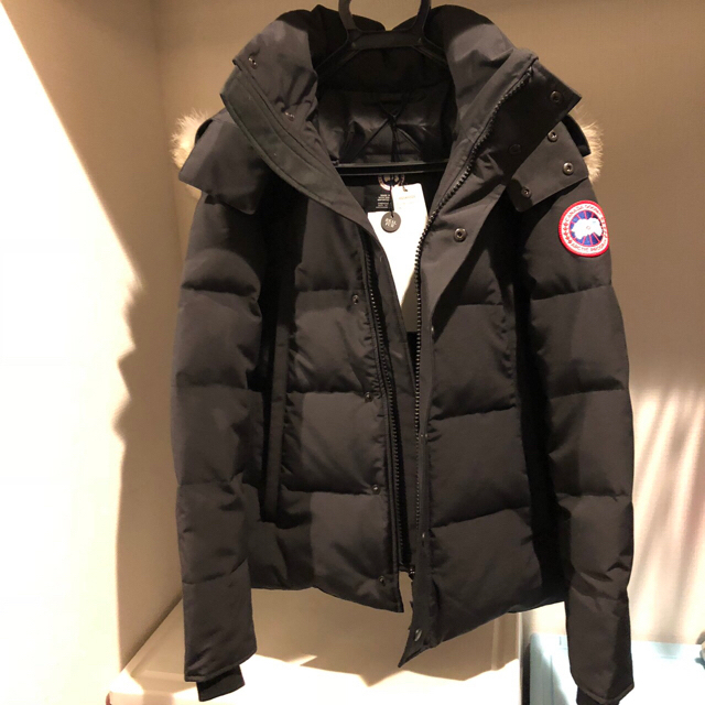 CANADA GOOSE(カナダグース)の☆大人気商品☆ 新品 カナダグース ウィンダムパーカー メンズのジャケット/アウター(ダウンジャケット)の商品写真