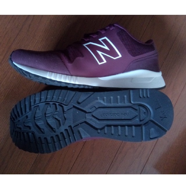 New Balance(ニューバランス)の激安❢新品同様❢new balanceバーガンディー26.5cm濃いワイン色 メンズの靴/シューズ(スニーカー)の商品写真