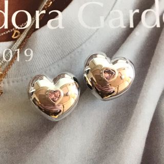 スワロフスキー(SWAROVSKI)のパンドラ PANDORAハートグリップセット(チャーム)