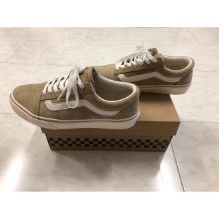 ヴァンズ(VANS)のバンズ オールドスクール ベージュ(スニーカー)