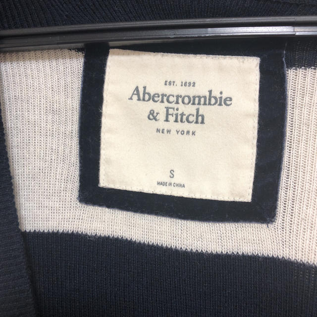 Abercrombie&Fitch(アバクロンビーアンドフィッチ)のアバクロ ボーダーニットカーディガン レディースのトップス(カーディガン)の商品写真