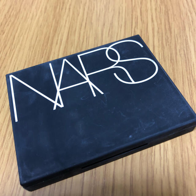 NARS(ナーズ)のNARS ハイライト（　専用  ） コスメ/美容のベースメイク/化粧品(フェイスカラー)の商品写真