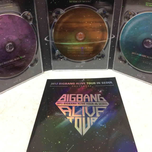 BIGBANG(ビッグバン)のBIGBANG 2012 ALIVE TOUR IN SEOUL エンタメ/ホビーのCD(K-POP/アジア)の商品写真