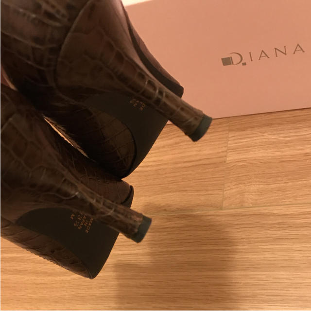 DIANA(ダイアナ)のダイアナ DIANA パンプス 23.5 レディースの靴/シューズ(ハイヒール/パンプス)の商品写真