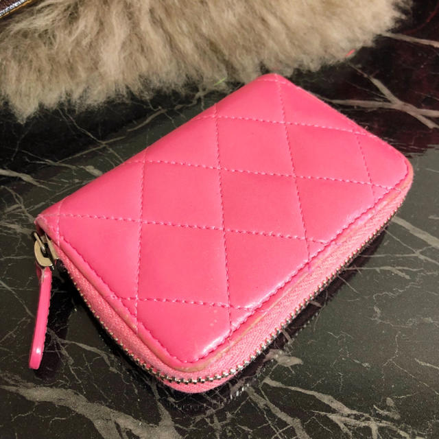 CHANEL シャネル コインケース 小銭入れ ピンク マトラッセ CHANEL シャネル コインケース 小銭入れ ピンク マトラッセ