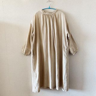 ネストローブ(nest Robe)の●nestRobeネストローブ/ベージュリネンスタンドフリルワンピース●(ロングワンピース/マキシワンピース)