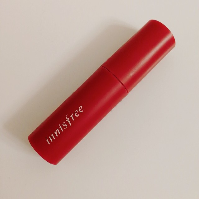 Innisfree(イニスフリー)のInnisfree♡ビビッドコットンインク♡10 コスメ/美容のベースメイク/化粧品(口紅)の商品写真