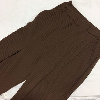 スライ(SLY)のSLY FRONT TUCK WIDE RELAX PT(カジュアルパンツ)