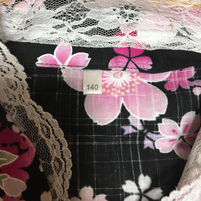 めぐっち様専用！！ 甚平 女の子 浴衣140 キッズ/ベビー/マタニティのキッズ服女の子用(90cm~)(甚平/浴衣)の商品写真