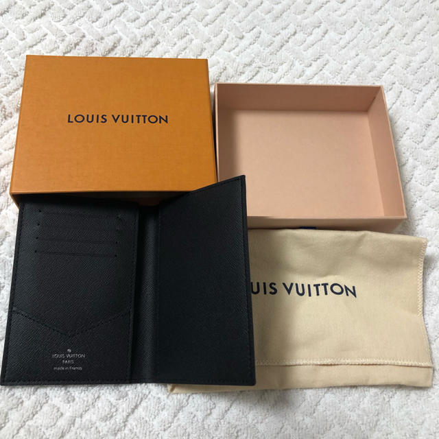 LOUIS VUITTON - LOUIS VUITTONパスポートケースの通販 by japan123 