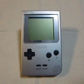 ニンテンドウ(任天堂)の【Nintendo】ゲームボーイポケット【シルバー】＋ACアダプタ＋ピクロス(携帯用ゲーム機本体)