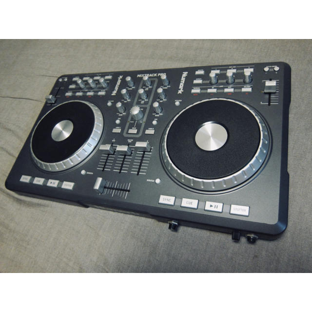 Numark Mixtrack Pro PC DJ コントローラー