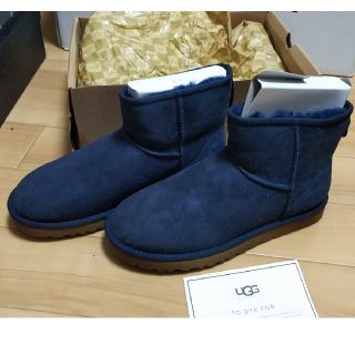 靴/シューズ新品未使用 UGG ムートンブーツ クラシックミニ ネイビー  ショート