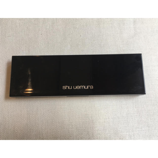 shu uemura(シュウウエムラ)のShu Uemura シュウウエムラ アイシャドウ4色セット(ケース付) コスメ/美容のベースメイク/化粧品(アイシャドウ)の商品写真