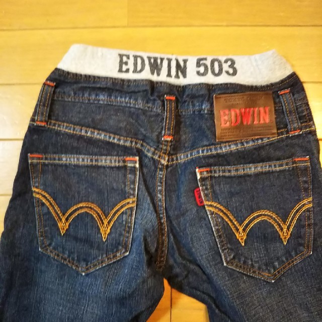 EDWIN(エドウィン)のキッズジーンズ キッズ/ベビー/マタニティのキッズ服男の子用(90cm~)(パンツ/スパッツ)の商品写真