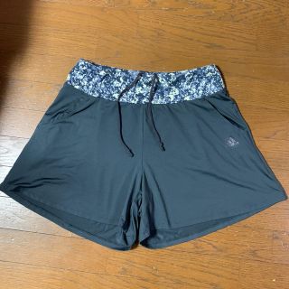 アディダス(adidas)のadidas ヨガニットショーツ OT size（XL）中古品(ヨガ)