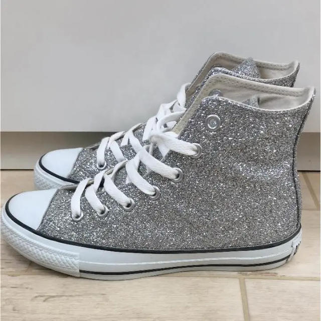 CONVERSE(コンバース)の【専用】コンバース シルバーラメ グリッター レディースの靴/シューズ(スニーカー)の商品写真